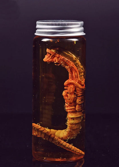 Alien Jar Xenomorph Specimen - Facehugger Embryo Glass Jar Movie Prop Replica - Yurei Works